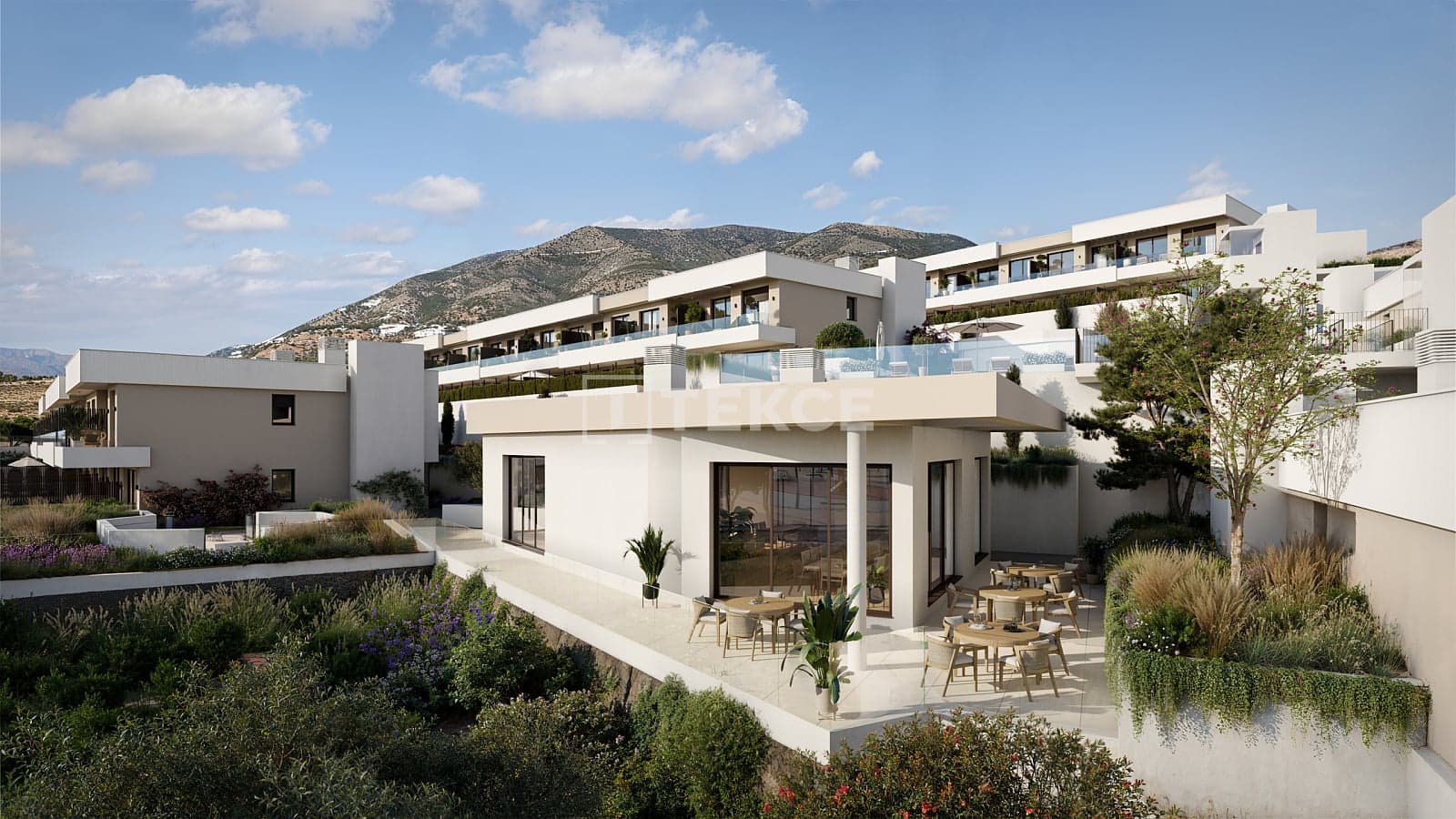 3-izbový Townhouse v El Higuerón, Fuengirola