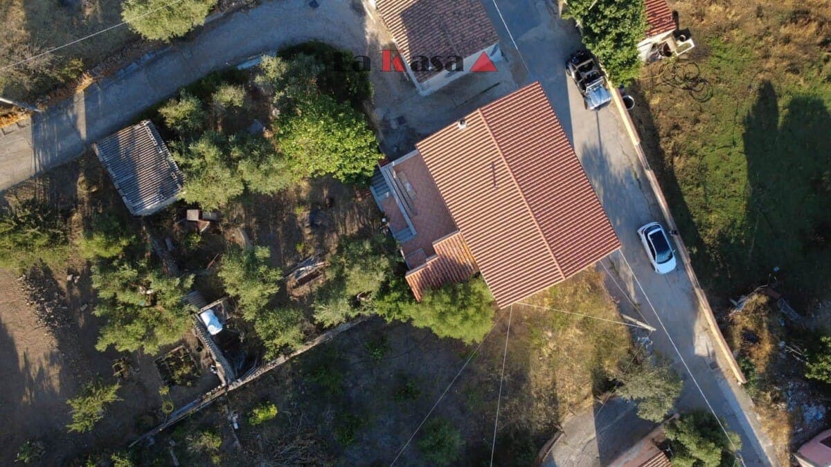 Apartmán s garážou a záhradou, San Gavino