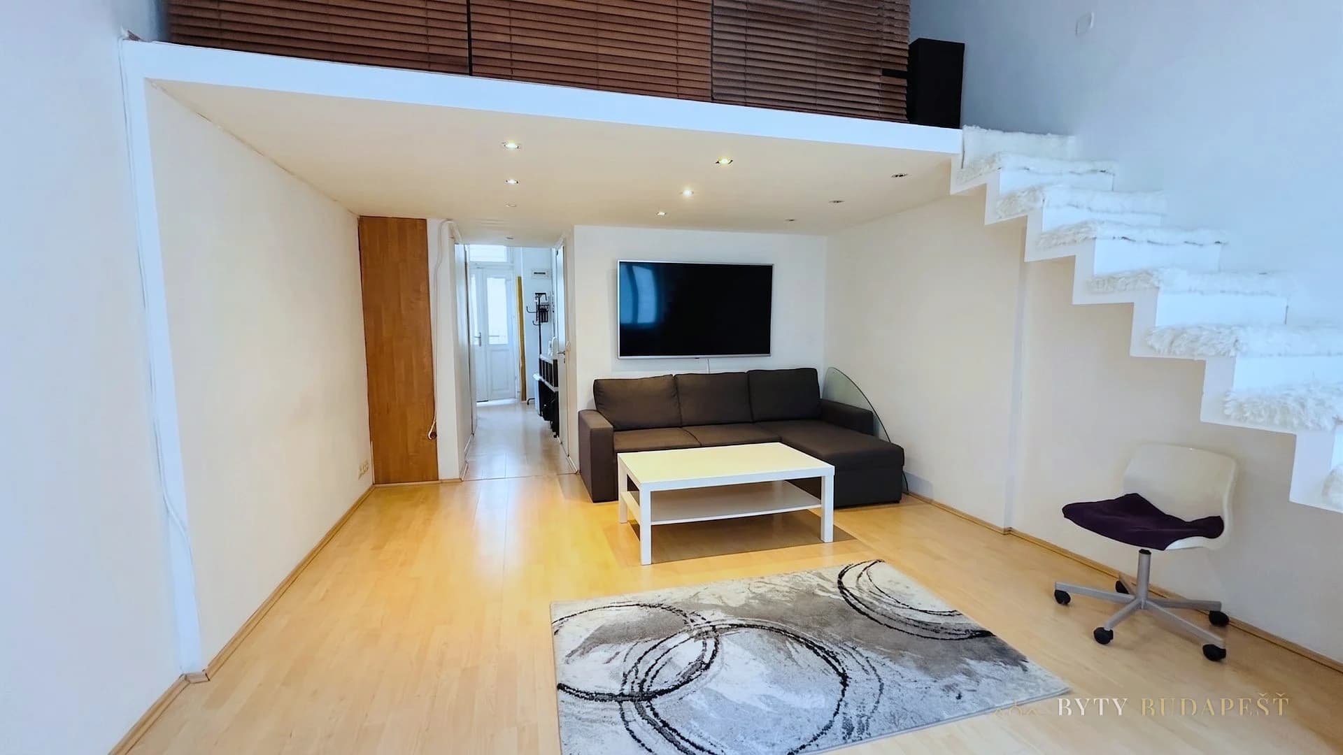 Byt 31 m² s galériou pri Keleti pályaudvar