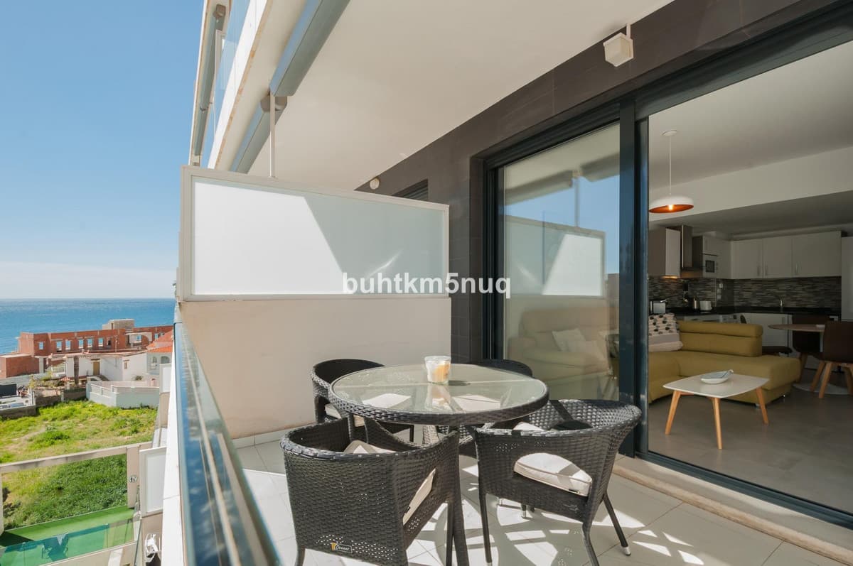 Byt na strednom poschodí v Calpe, Costa Blanca, Španielsko