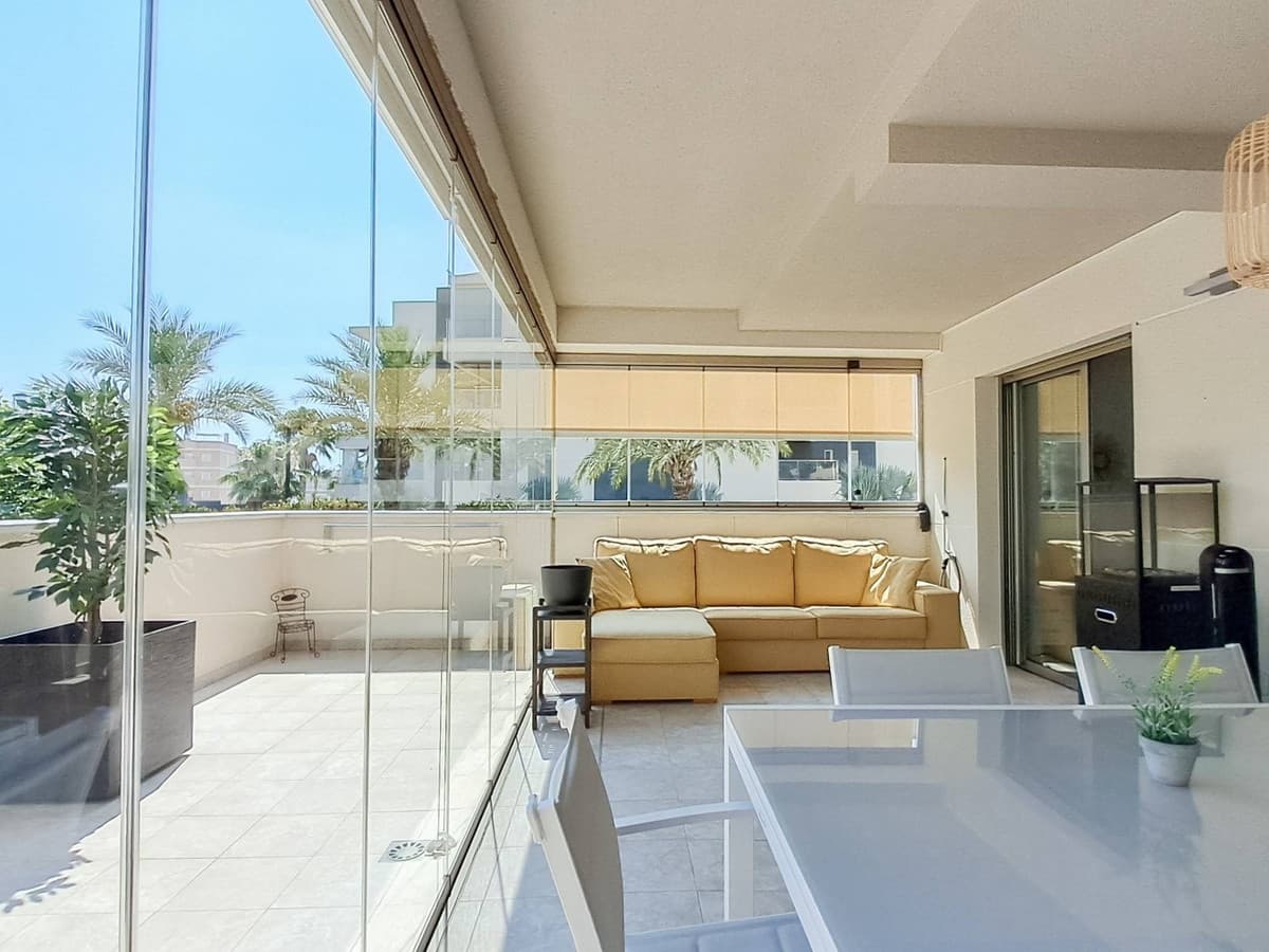 Bytový prízemný apartmán v Los Dolses, Costa Blanca, Španielsko