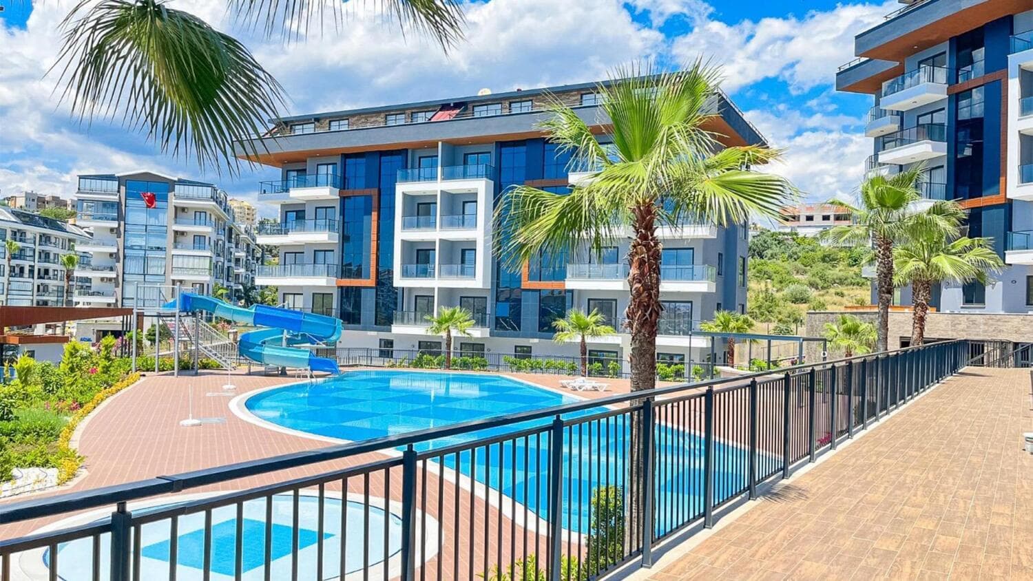Luxusná rezidencia s výhľadom na more v Kestel, Alanya