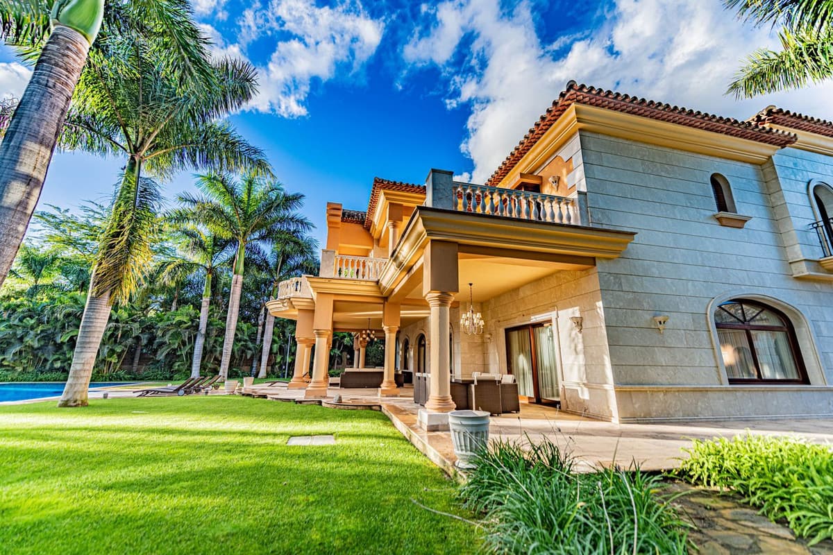 Samostatná vila v Guadalmina Baja, Costa del Sol, Španielsko