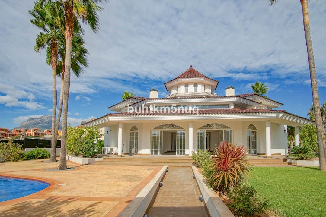 Samostatná vila v L'Alfás del Pi, Costa Blanca, Španielsko