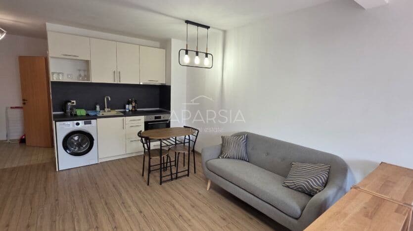 Štúdio 52 m² v Bansku